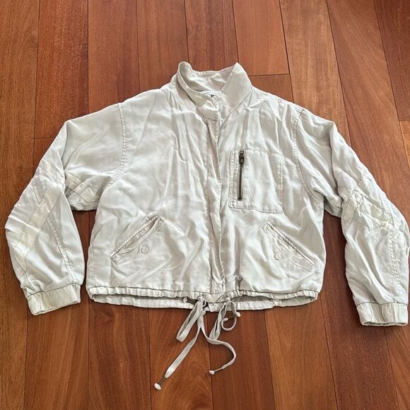 NWOT Young Fabulous & Broke Clara Utility Bomber Jacket Size S - Picture 4 of 12